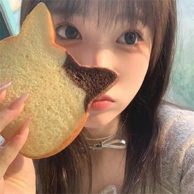 伊芙与火马